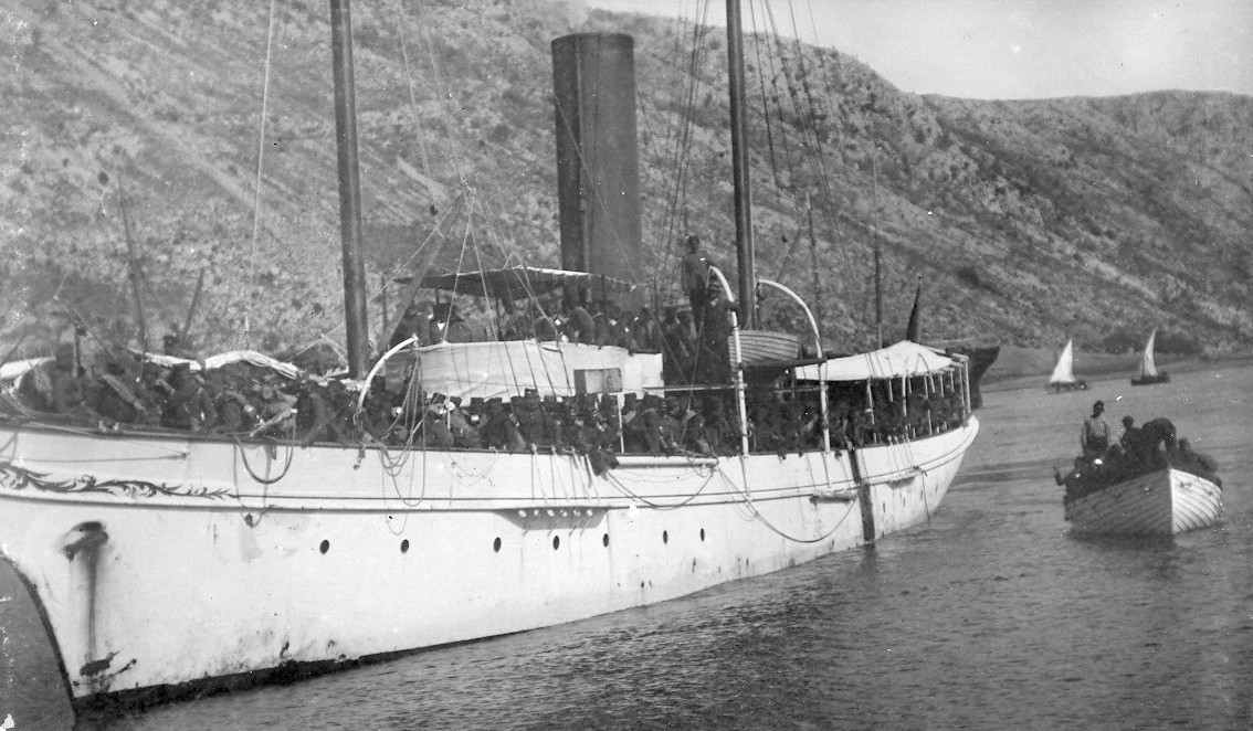 Jahta „Zazaˮ po dolasku u Crnu Goru dobila ime „Rumijaˮ drugi je brod koji je crnogorski knjaz dobio na poklon od turskog sultana