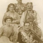 Knjaz Nikola sa porodicom i budućim jugoslovenskim kraljem Aleksandrom I Karađorđevićem